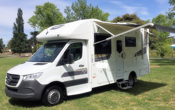 RV Motorhome Mounting